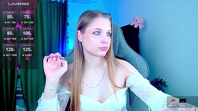 CuteMousee online show from January 18, 2026, 7:01 am