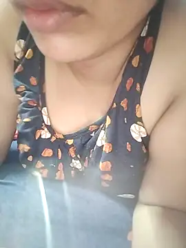 Snapshot of Priya-bhabi012 chatting on June 6, 2026, 1:43 am Priya-bhabi012 online show from June 6, 2026, 1:43 am