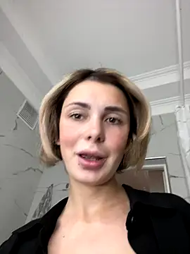 Snapshot of SandraCarter chatting on December 20, 2025, 8:10 am SandraCarter online show from December 20, 2025, 8:10 am