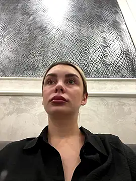 Snapshot of SandraCarter chatting on January 18, 2026, 8:07 am SandraCarter online show from January 18, 2026, 8:07 am