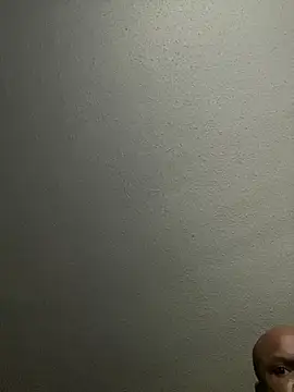 SexxyreddMale online show from May 14, 2026, 10:49 pm