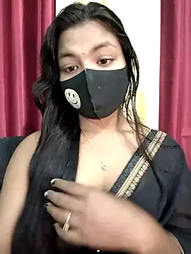 Myra-sen online show from November 3, 2025, 1:01 pm