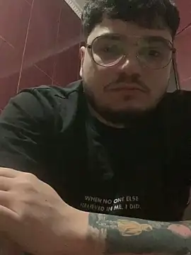 Snapshot of nik99xxx chatting on January 15, 2025, 8:16 pm nik99xxx online show from January 15, 2025, 8:16 pm