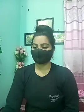 Snapshot of Amisha-2 chatting on January 1, 2025, 2:31 pm Amisha-2 online show from January 1, 2025, 2:31 pm