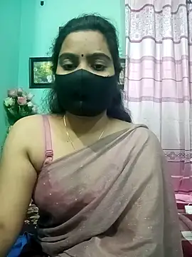 Snapshot of Amisha-2 chatting on January 2, 2025, 1:40 pm Amisha-2 online show from January 2, 2025, 1:40 pm