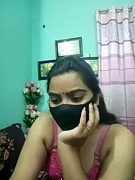 Snapshot of Amisha-2 chatting on January 5, 2025, 5:09 pm Amisha-2 online show from January 5, 2025, 5:09 pm