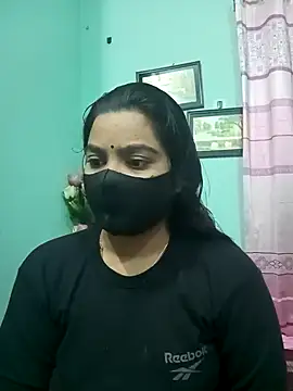 Snapshot of Amisha-2 chatting on January 6, 2025, 11:07 am Amisha-2 online show from January 6, 2025, 11:07 am
