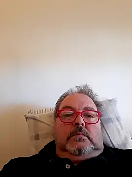 bluangelo online show from March 14, 2026, 1:27 pm