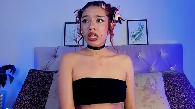 Snapshot of Redpandaa_ chatting on February 6, 2025, 11:10 am Redpandaa online show from February 6, 2025, 11:10 am