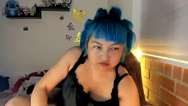 Shaddycute  online show from December 21, 2025, 12:51 am