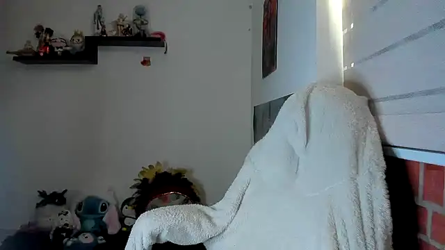 Snapshot of Shaddycute_ chatting on June 3, 2026, 11:24 am Shaddycute online show from June 3, 2026, 11:24 am