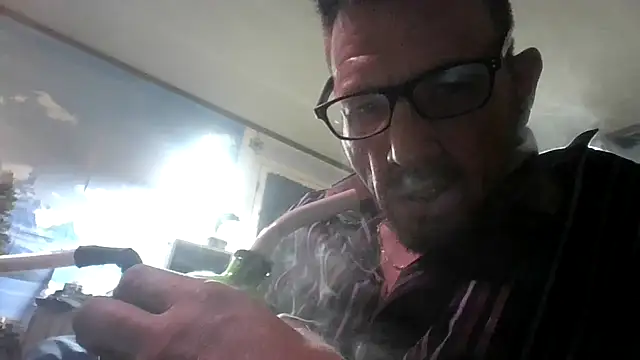 Snapshot of gettinit2wice chatting on October 27, 2025, 10:19 am gettinit2wice online show from October 27, 2025, 10:19 am