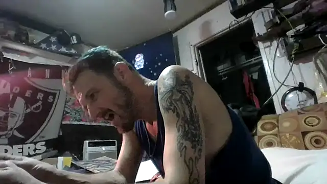 Snapshot of gettinit2wice chatting on May 28, 2026, 11:02 pm gettinit2wice online show from May 28, 2026, 11:02 pm