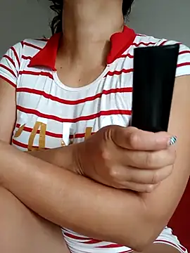 LEIRIS Y FRED 01 online show from November 6, 2025, 1:23 pm