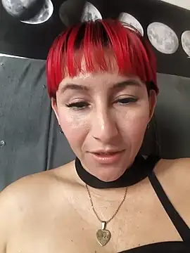 Snapshot of florecita9 chatting on May 6, 2026, 4:56 pm florecita9 online show from May 6, 2026, 4:56 pm