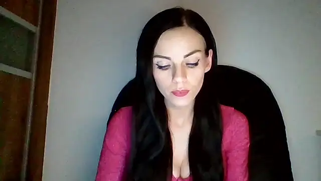 Snapshot of CassieSensual chatting on February 13, 2025, 7:52 pm CassieSensual online show from February 13, 2025, 7:52 pm