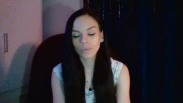 Snapshot of CassieSensual chatting on October 8, 2025, 6:05 pm CassieSensual online show from October 8, 2025, 6:05 pm