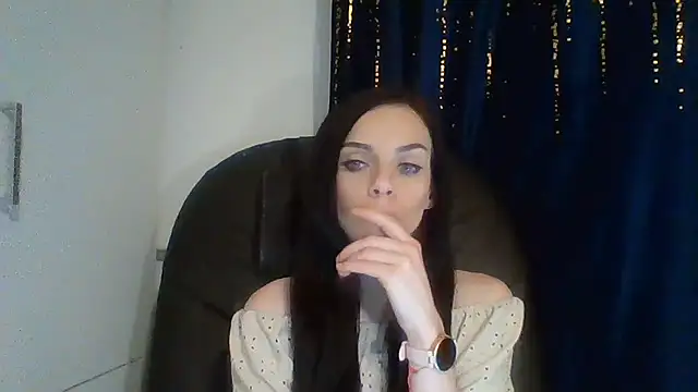 Snapshot of CassieSensual chatting on October 30, 2025, 7:36 pm CassieSensual online show from October 30, 2025, 7:36 pm