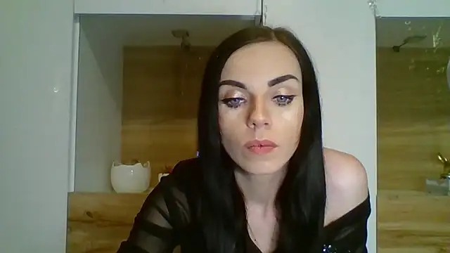 Snapshot of CassieSensual chatting on January 9, 2026, 7:15 pm CassieSensual online show from January 9, 2026, 7:15 pm