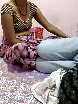 FeltedEuropium online show from February 3, 2025, 7:51 am