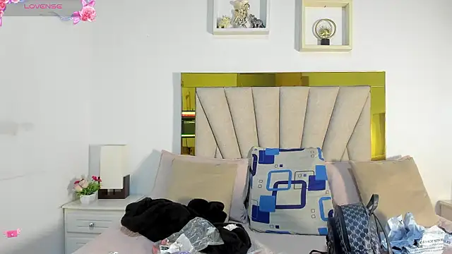 vahiolet fuentes online show from February 12, 2026, 3:01 am