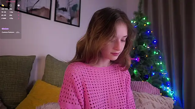 Snapshot of EdlinHargus chatting on December 22, 2025, 1:35 am EdlinHargus online show from December 22, 2025, 1:35 am