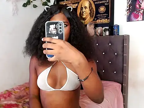 stefanny hot03 online show from October 30, 2025, 4:52 pm