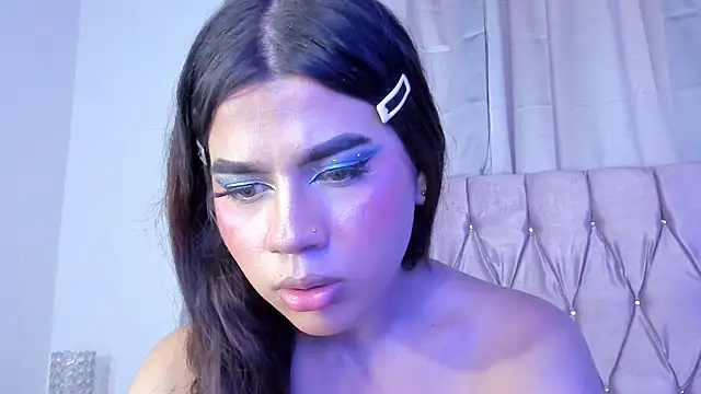 Snapshot of Ashley_piinkk_ chatting on February 7, 2025, 2:47 pm Ashley piinkk  online show from February 7, 2025, 2:47 pm