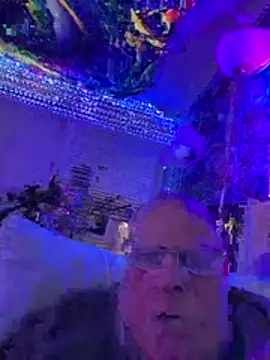 Mimmoromeo1973 online show from March 24, 2026, 3:11 am