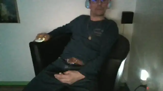 Minm666 online show from March 15, 2026, 8:59 pm