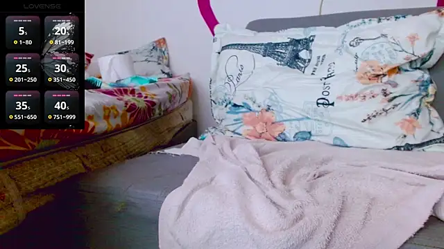 Snapshot of sara-bbc-dominant chatting on March 23, 2025, 12:47 am sara-bbc-dominant online show from March 23, 2025, 12:47 am