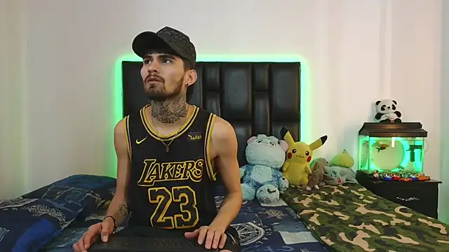 Brutal Sex Fucking online show from March 13, 2026, 9:21 pm