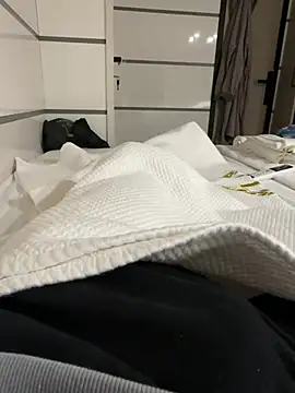 young1fucker online show from December 16, 2024, 8:48 pm