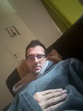 Snapshot of byakkotorra chatting on March 2, 2025, 10:35 am byakkotorra online show from March 2, 2025, 10:35 am