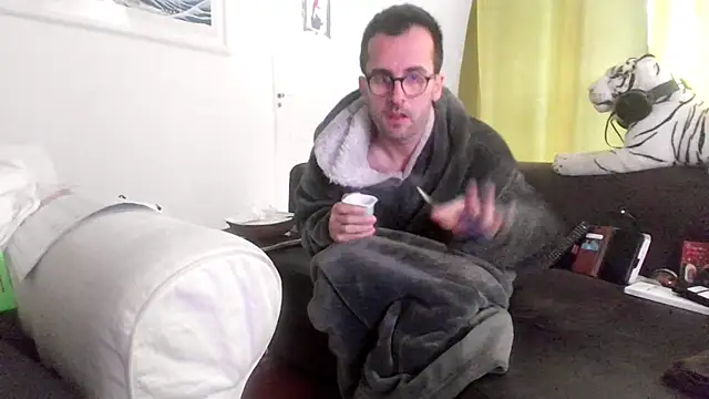 Snapshot of byakkotorra chatting on March 2, 2025, 3:37 pm byakkotorra online show from March 2, 2025, 3:37 pm