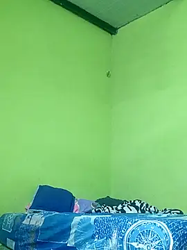 travieso2893 online show from December 18, 2025, 5:24 am