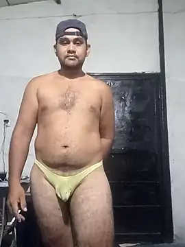 travieso2893 online show from May 10, 2026, 3:44 am