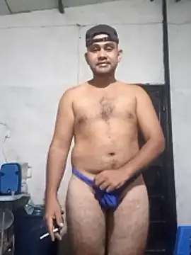 travieso2893 online show from May 19, 2026, 2:07 am