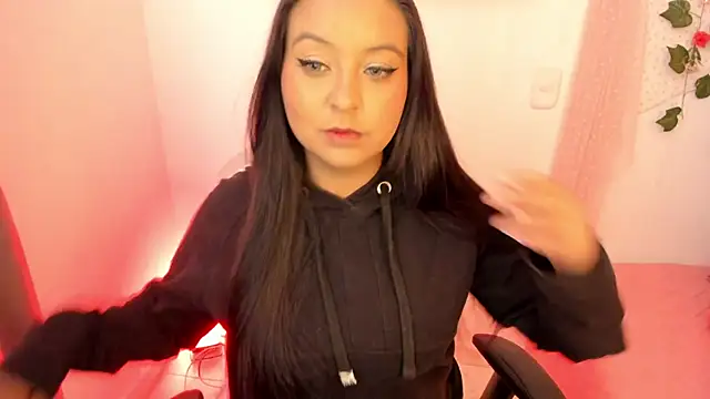 Snapshot of Sweet_Chloe06 chatting on January 22, 2025, 5:59 pm Sweet Chloe06 online show from January 22, 2025, 5:59 pm