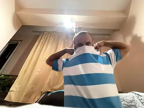 Nikolaiyy online show from September 11, 2025, 7:25 pm