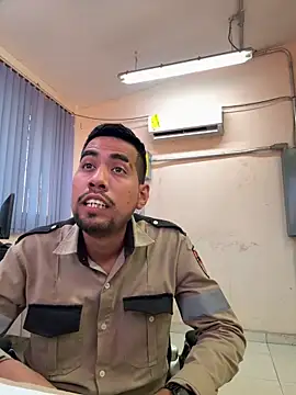 Snapshot of EnriquePersian197 chatting on March 10, 2025, 6:56 pm EnriquePersian197 online show from March 10, 2025, 6:56 pm