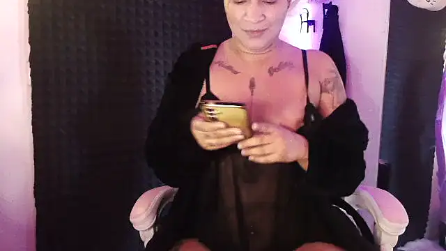 Jaylaloveofficial online show from February 8, 2025, 10:29 am