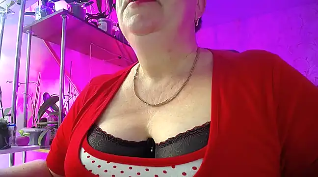 Snapshot of _Sweet_Woman chatting on January 12, 2025, 2:30 pm  Sweet Woman online show from January 12, 2025, 2:30 pm