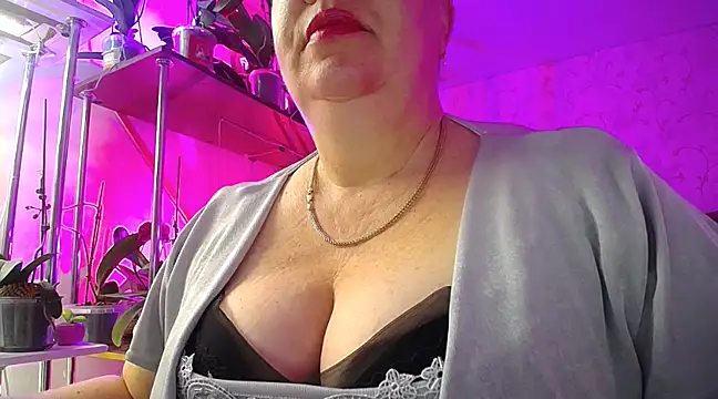 Snapshot of _Sweet_Woman chatting on January 24, 2025, 4:16 am  Sweet Woman online show from January 24, 2025, 4:16 am