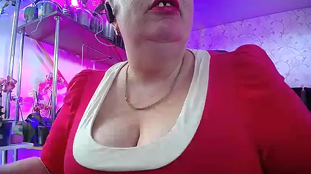 Snapshot of _Sweet_Woman chatting on March 22, 2025, 9:56 am  Sweet Woman online show from March 22, 2025, 9:56 am