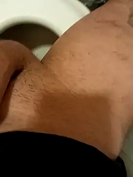 Porco81cazzo online show from December 14, 2025, 3:39 pm