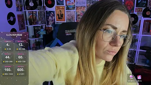 LadyIzabel online show from February 17, 2025, 8:30 am