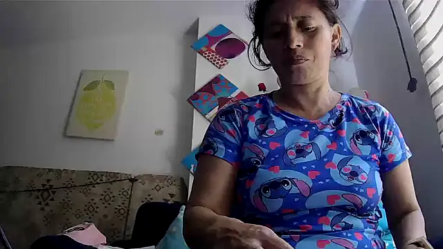 sexy mary 69 online show from April 3, 2026, 8:29 pm