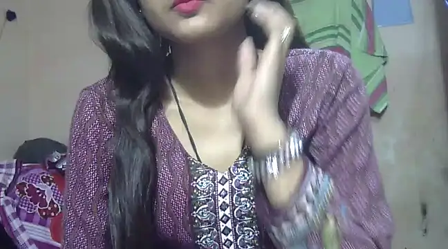 Snapshot of Aayesha chatting on January 22, 2025, 7:57 am Aayesha online show from January 22, 2025, 7:57 am