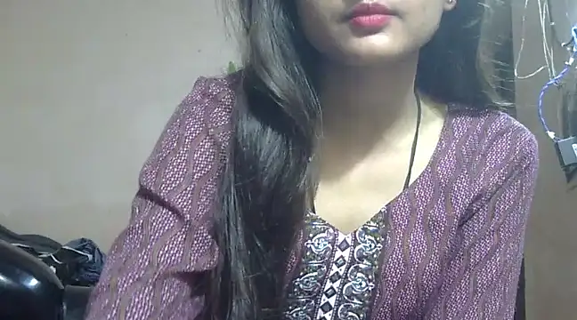 Snapshot of Aayesha chatting on January 22, 2025, 12:17 pm Aayesha online show from January 22, 2025, 12:17 pm